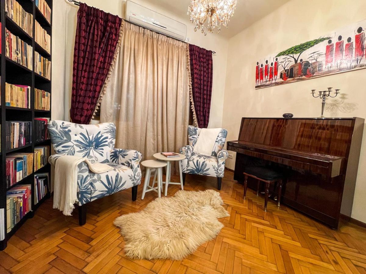 Central Apartment W/ Fire Place - Ground Floor Boekarest Buitenkant foto